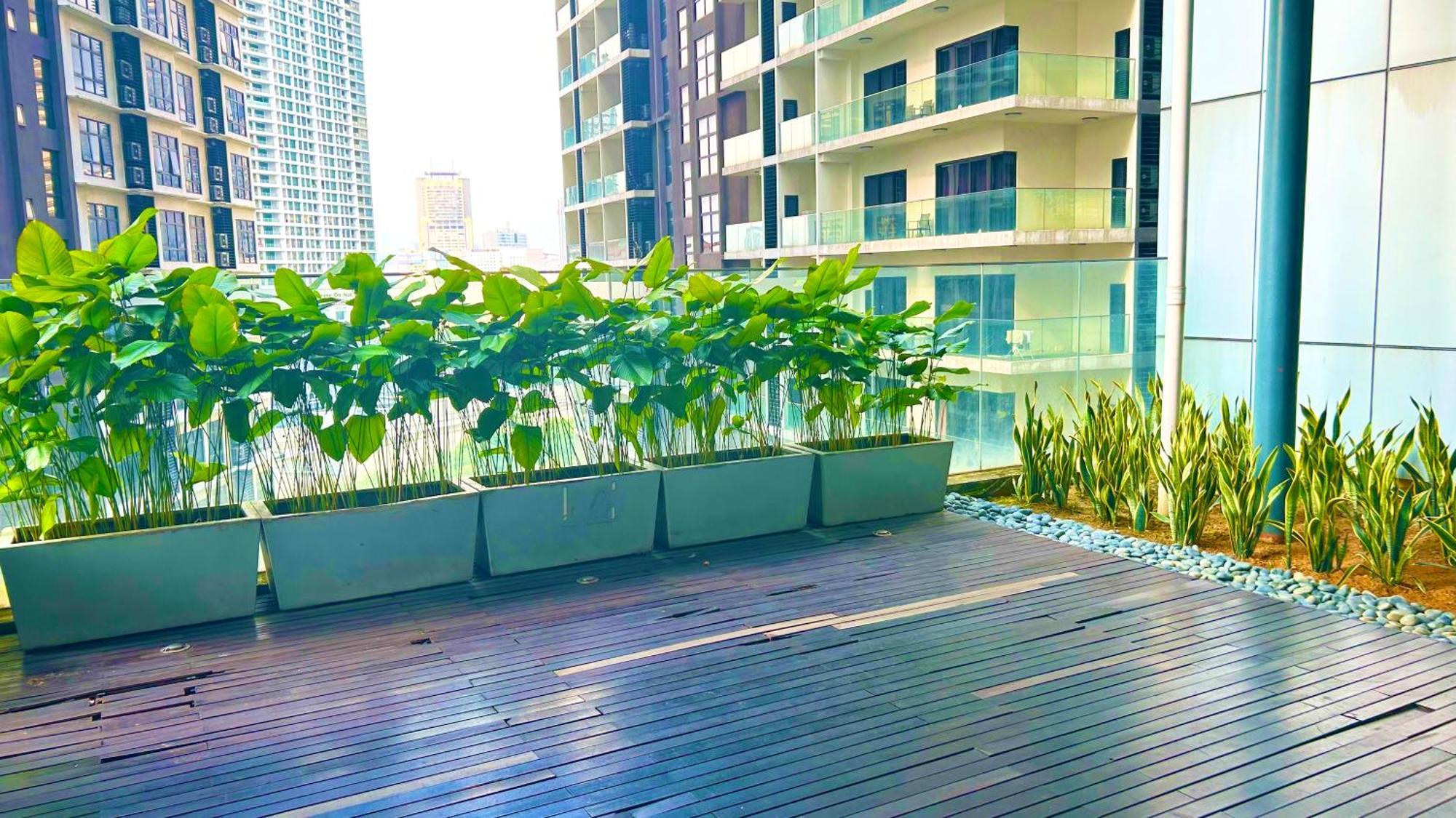 Summer Suites Klcc By Impexia Куала Лумпур Екстериор снимка