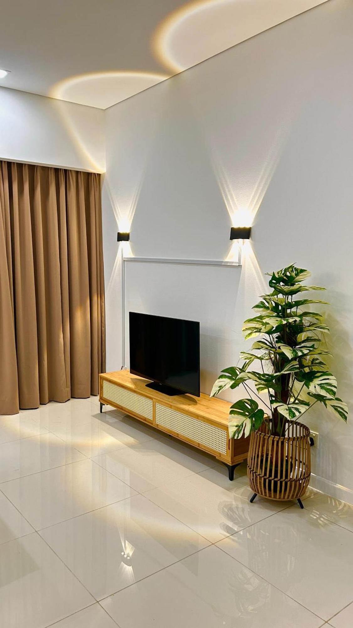 Summer Suites Klcc By Impexia Куала Лумпур Екстериор снимка